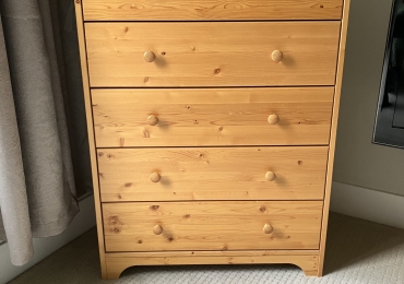 Pine Dresser