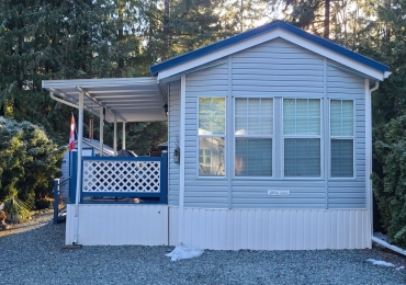 TINY HOME ON VANCOUVER ISLAND