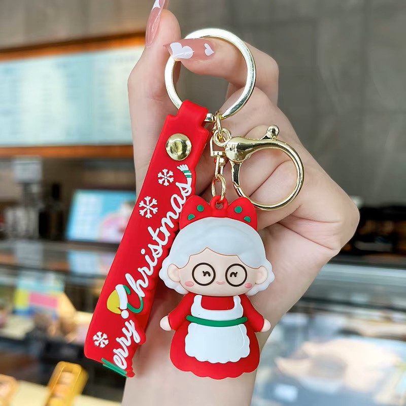 🎄✨ YummyDelish Christmas Keychains! ✨🎄